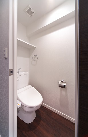 トイレ　エンクレスト大手門III