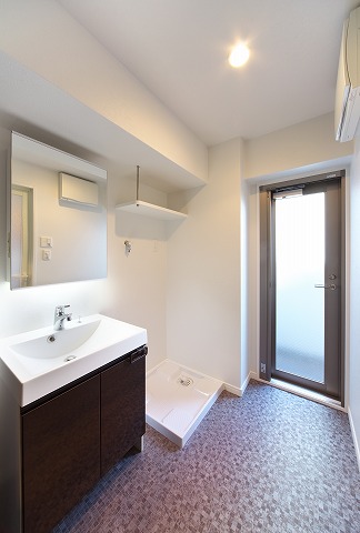 洗面設備　エンクレスト大手門III