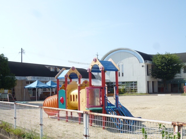 幼稚園・保育園　鈴鹿市立牧田保育所（幼稚園・保育園）まで673m