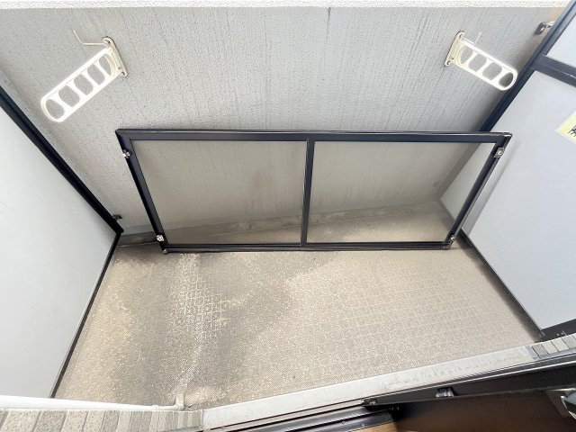 バルコニー　お洗濯にも便利なバルコニー付き