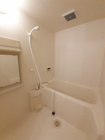 バス・シャワールーム　日々の暮らしに欠かせないお風呂です