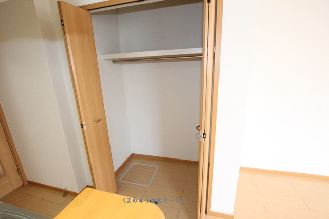 収納　ちょっとした収納スペースも充実しています サンリットスクエア