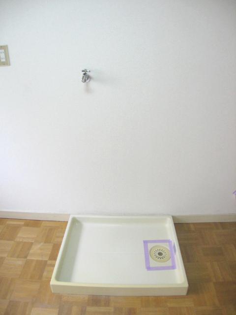 その他設備　松山市清水町　村上ビル　室内洗濯機置場