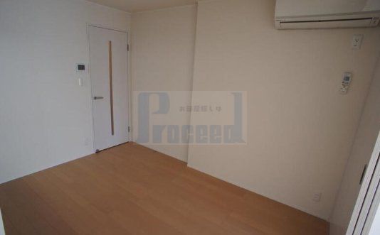 居室・リビング　※別部屋参考写真