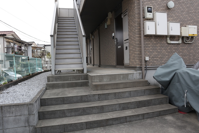 エントランス　入口