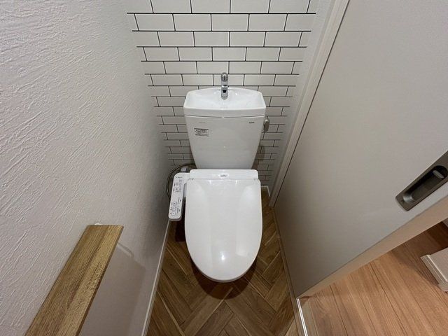 トイレ　トイレ