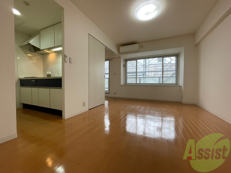居室・リビング　広くてキレイなお部屋が広がっていて、充実した生活が送れそう。