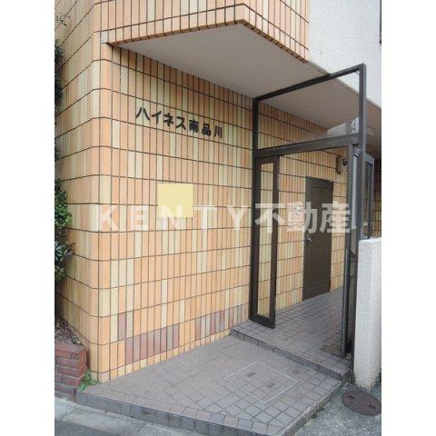 エントランス　建物の内部です