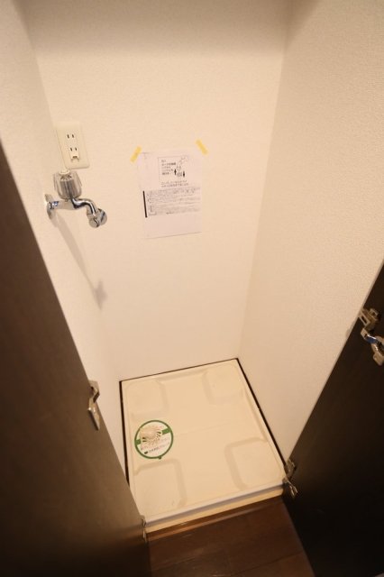 その他設備　室内洗濯機置場
