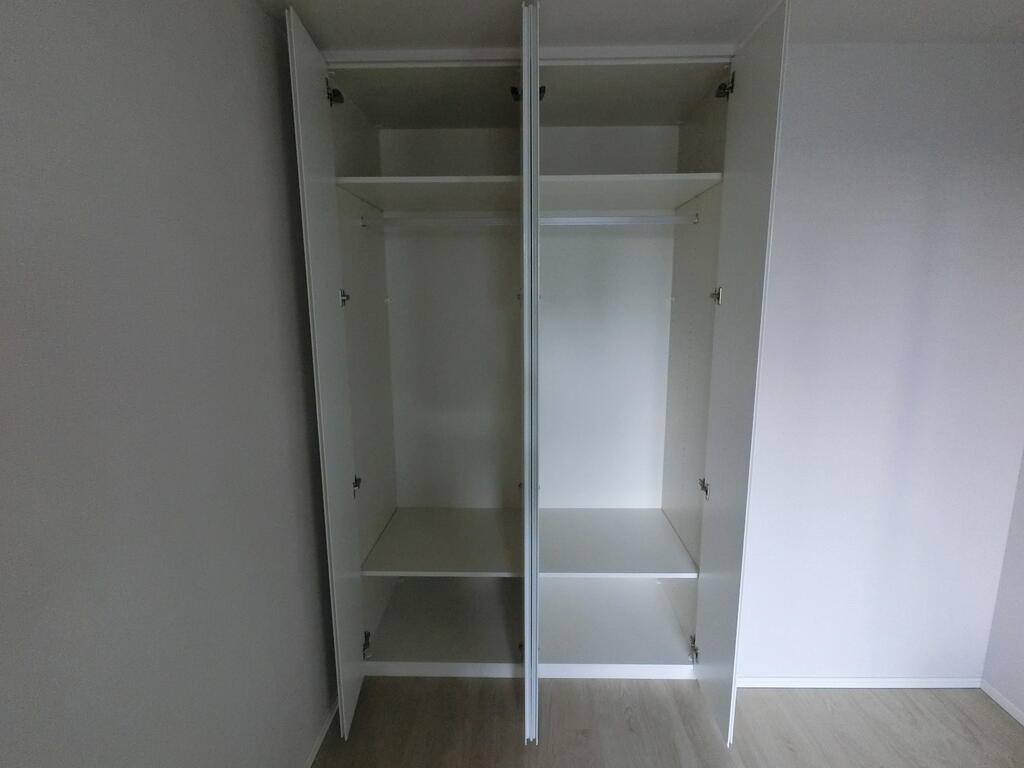 収納　クローゼット