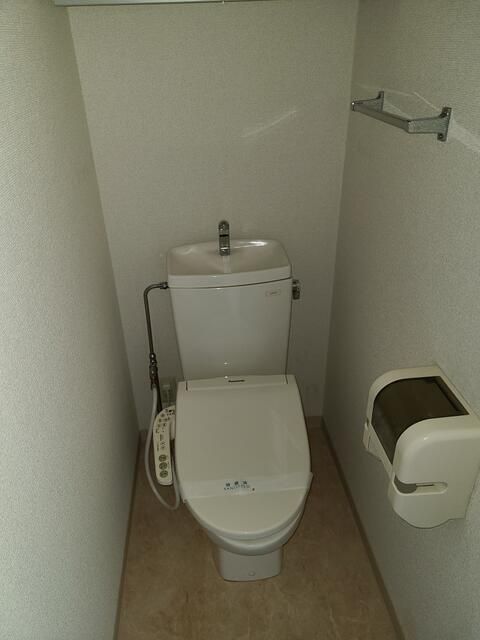 トイレ　♪温水洗浄便座♪