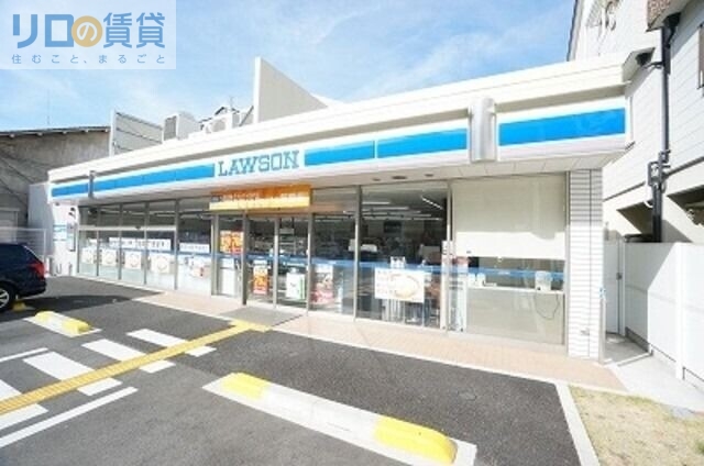 コンビニ　ローソン東淀川小松四丁目店（コンビニ）まで61m