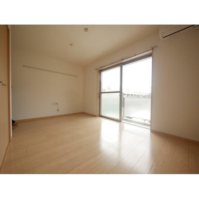 その他部屋・スペース　★２面採光で明るいお部屋です★