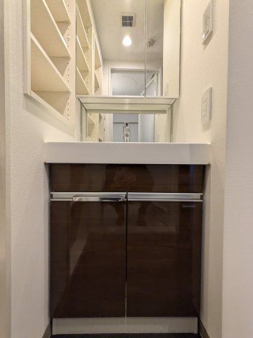 ケーディーエックスレジデンス豊洲の内装写真