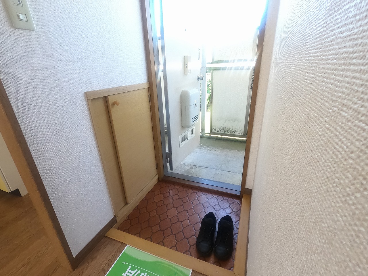 シティハイムフローラの玄関写真