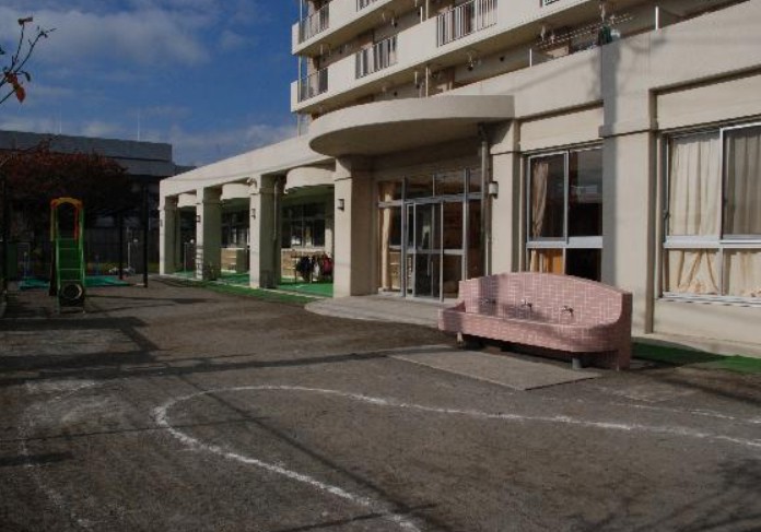 幼稚園・保育園　松沢保育園（幼稚園・保育園）まで122m