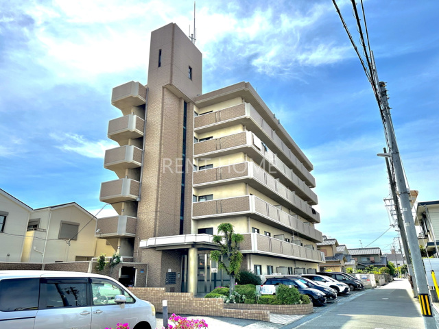 藤井寺市藤ケ丘のマンションの建物外観