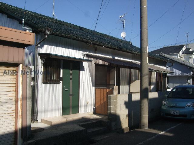 貸家(鳥居松町１丁目)の建物外観