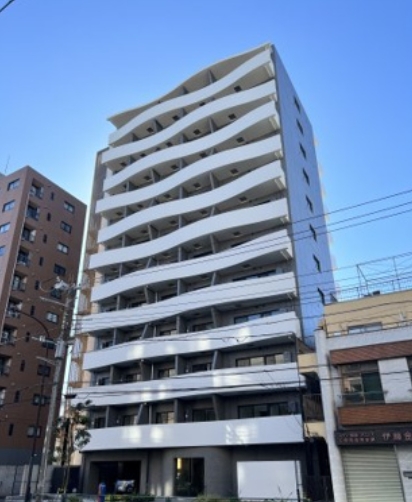 北区田端新町のマンションの建物外観