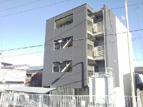 【クレイノ河原タウニーの建物外観】