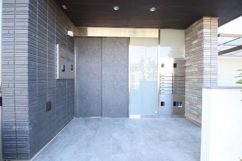 その他共有部分　オートロック・宅配ボックス付