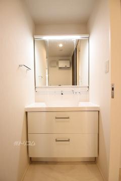 洗面設備　洗髪洗面化粧台