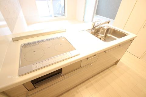 キッチン　IH＆グリル付システムキッチン