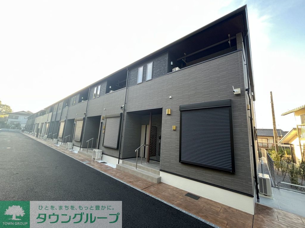 建物外観　エントランス