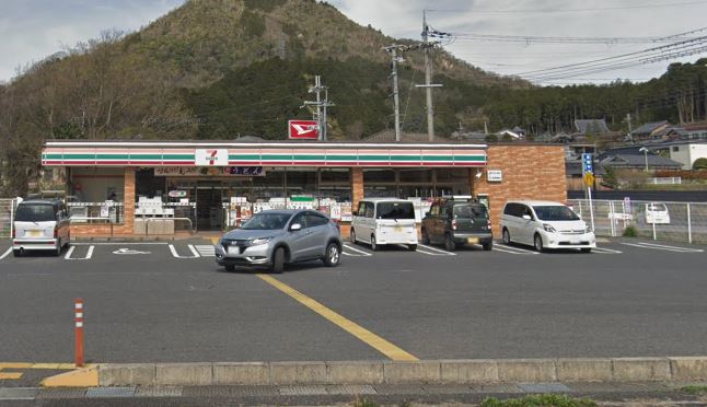 コンビニ　セブンイレブン　甲西菩提寺店（コンビニ）まで788m