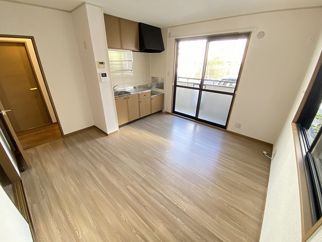 居室・リビング　ダイニングキッチン！