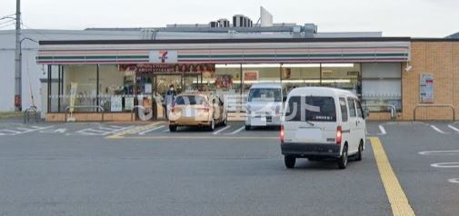 コンビニ　セブンイレブン 三木大塚2丁目店（コンビニ）まで542m