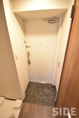 玄関　※別号室参考画像