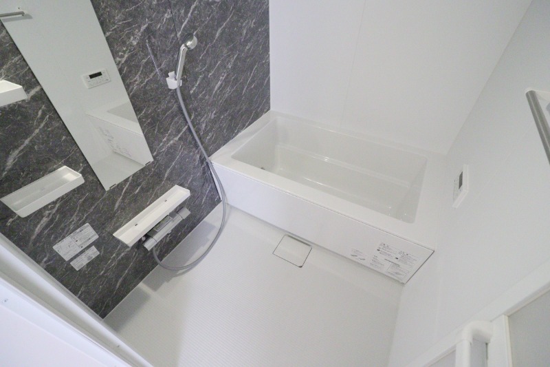 バス・シャワールーム　図面と現状に相違がある場合には現状を優先