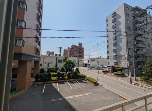 眺望　遮蔽物も少なく陽当たり良好