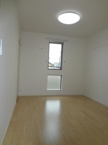 ネオ弐番館_内装_2