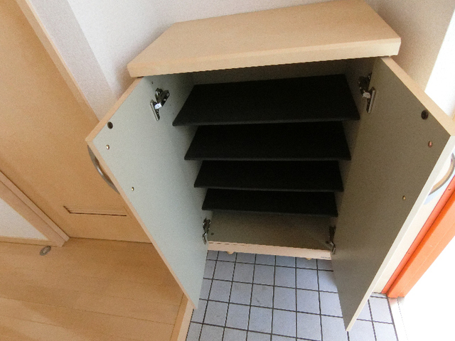 その他設備　下駄箱