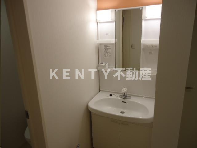 洗面設備　使いやすい洗面所です