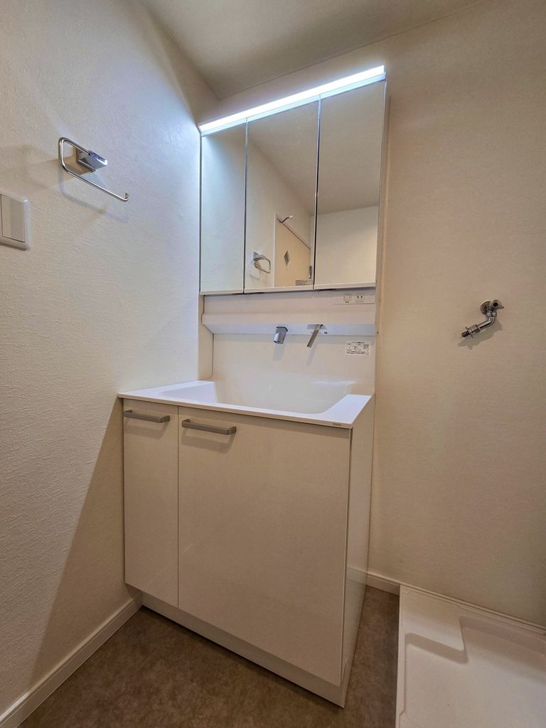 洗面設備　洗面台も新しくなってます！