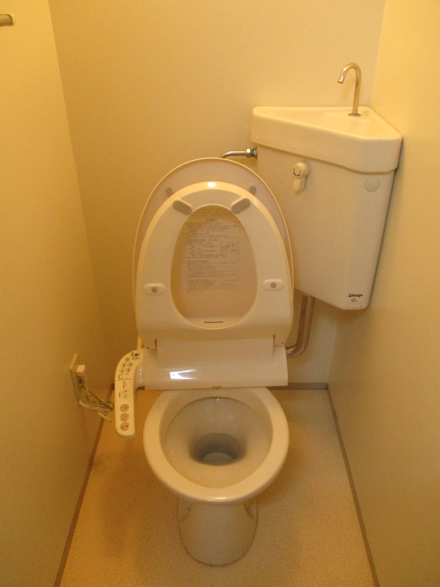 トイレ　ネット無料・敷金礼金０円！