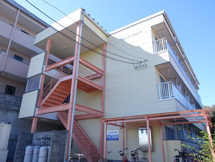 建物外観　ネット無料！湖山町北1丁目・鳥大もスーパーも近い！！