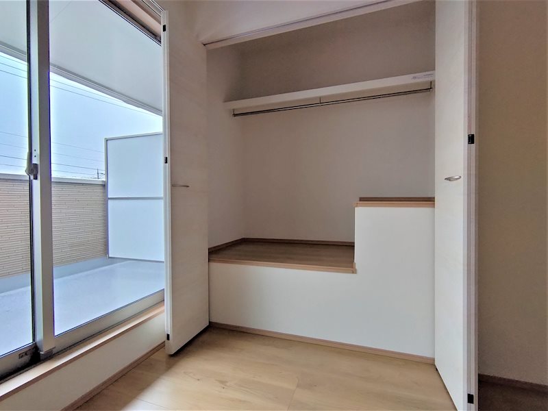 収納　ご家族のお荷物をしまえるたっぷり収納