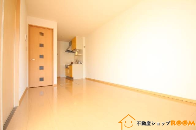 セゾンフィールドの居間写真
