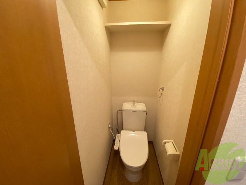 トイレ　トイレはウォシュレット機能付き。シャワートイレは日本の宝。