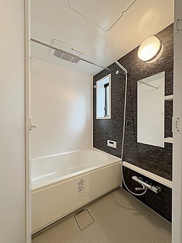 バス・シャワールーム　お風呂です