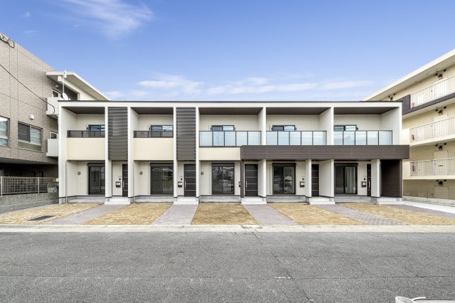 建物外観　落ち着いた雰囲気の外観です