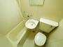 トイレ　シンプルで使いやすいトイレです