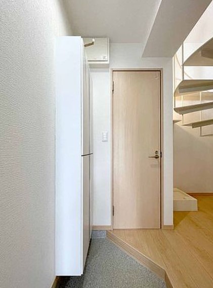 玄関　他部屋参考写真