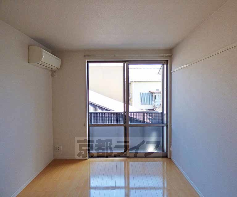 居室・リビング　広いお部屋です。