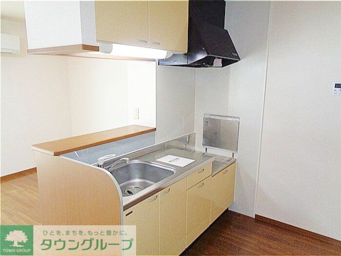 キッチン　お問合せはタウンハウジングまで！※現地待合わせ相談可能