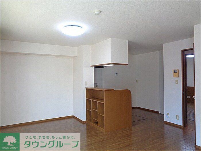 居室・リビング　お問合せはタウンハウジングまで！※現地待合わせ相談可能